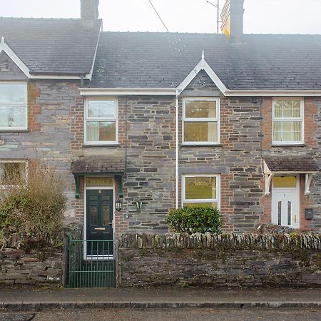 Isallt Nantlle Bagian luar foto